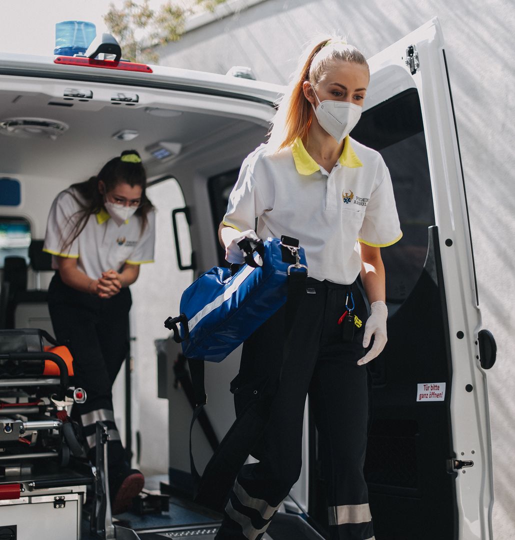 Krankenfahrten in Hamburg mit der Phoenix Ambulanz OHG